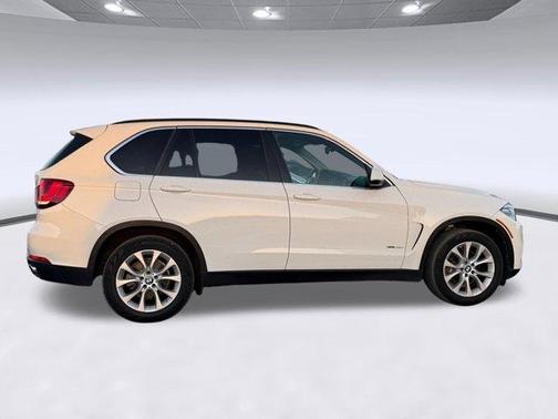 White 2016 BMW X5 xDrive35i
