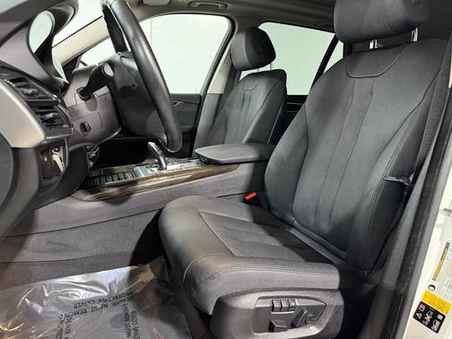 White 2016 BMW X5 xDrive35i