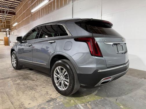Satin Steel Metallic 2020 Cadillac XT5 Premium Luxury