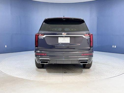 2025 Cadillac XT6 Premium Luxury FWD