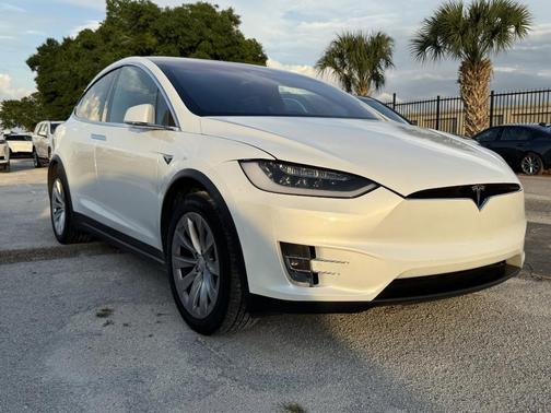 2018 Tesla Model X 75D