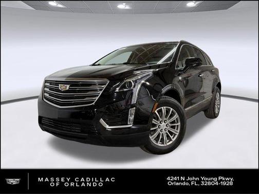 Stellar Black Metallic 2019 Cadillac XT5 Luxury