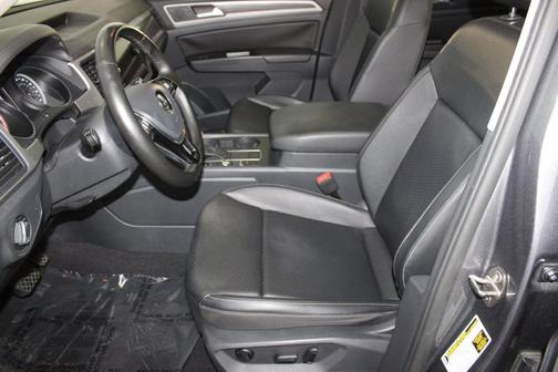 2020 Volkswagen Atlas 2.0T SE w/Technology