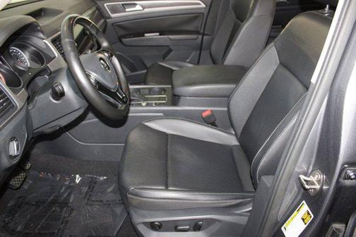 2020 Volkswagen Atlas 2.0T SE w/Technology