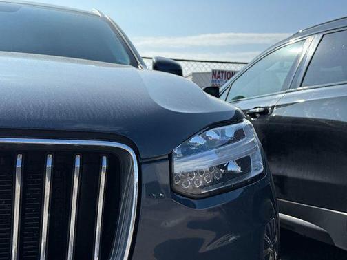 2020 Volvo XC90 T6 Momentum