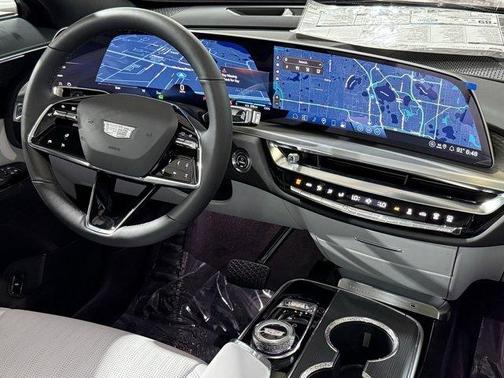 2025 Cadillac LYRIQ Sport