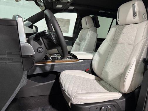 2026 Cadillac Escalade Sport Platinum