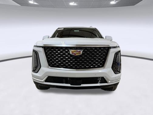 Vibrant White Tricoat 2026 Cadillac Escalade Luxury