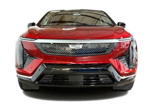 2025 Cadillac OPTIQ Luxury 2 AWD