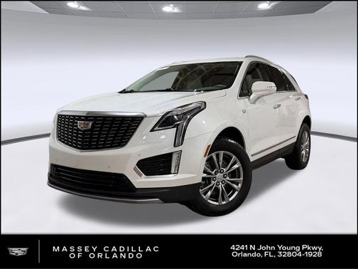 Crystal White Tricoat 2022 Cadillac XT5 Premium Luxury