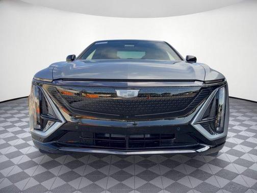 Argent Silver Metallic 2027 Cadillac LYRIQ Sport