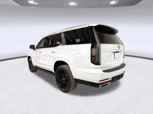 Vibrant White Tricoat 2026 Cadillac Escalade Luxury