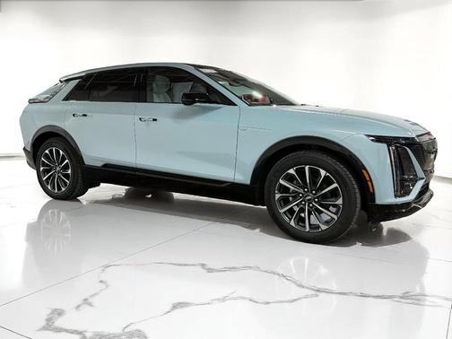 2025 Cadillac LYRIQ Sport w/1SJ
