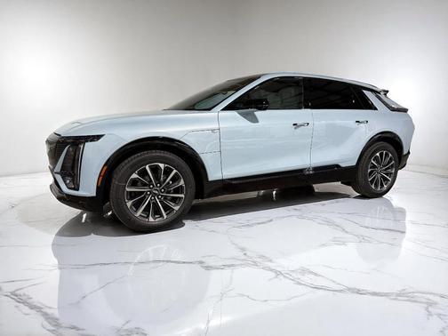 2025 Cadillac LYRIQ Sport w/1SJ