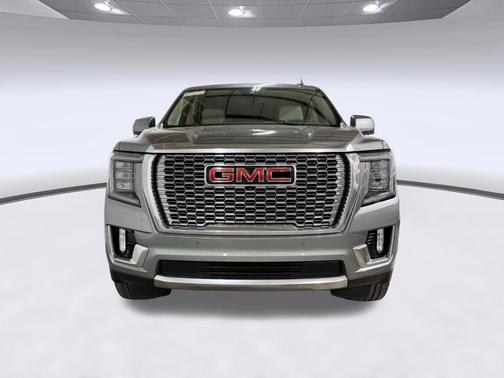Sterling Metallic 2023 GMC Yukon Denali