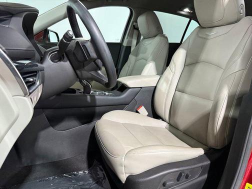 2021 Cadillac XT4 Premium Luxury