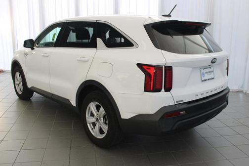 2021 Kia Sorento LX