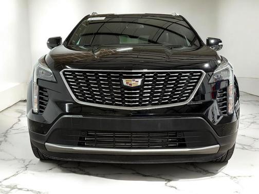 2021 Cadillac XT4 Premium Luxury