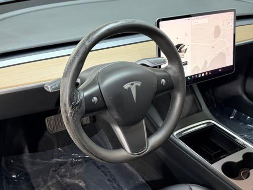 Pearl White Multi-Coat 2021 Tesla Model 3 Standard Range Plus