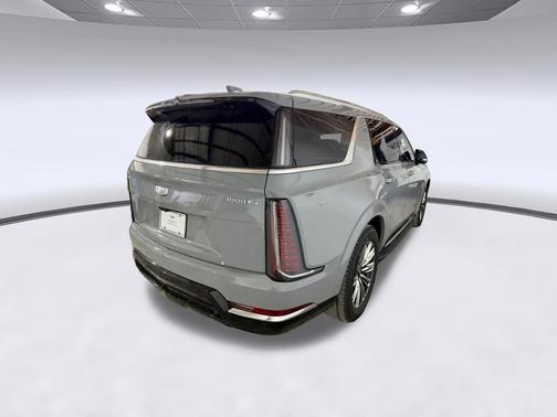 Luna Metallic 2026 Cadillac Escalade IQL Luxury