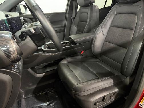 Radiant Red Tintcoat 2025 Chevrolet Equinox 1LT