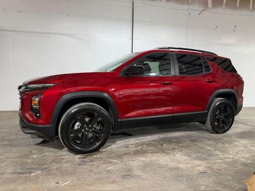 Radiant Red Tintcoat 2025 Chevrolet Equinox 1LT