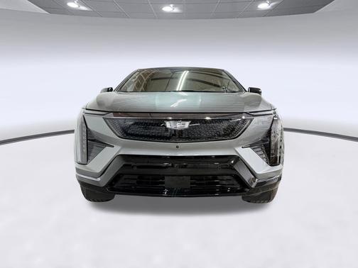 Argent Silver Metallic 2026 Cadillac OPTIQ Sport
