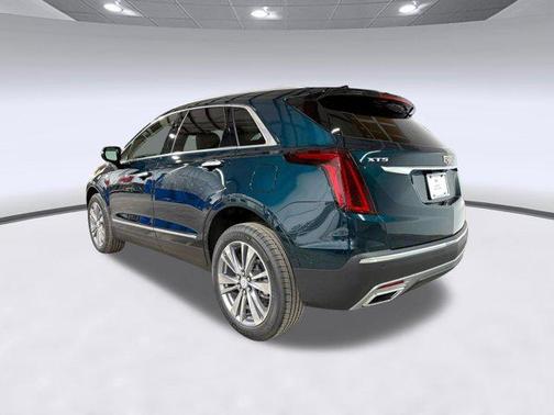 Emerald Lake Metallic 2026 Cadillac XT5 Premium Luxury