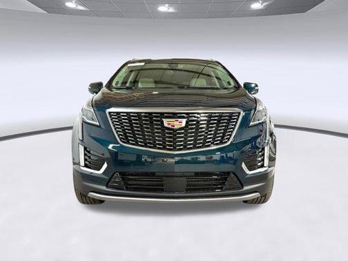 Emerald Lake Metallic 2026 Cadillac XT5 Premium Luxury