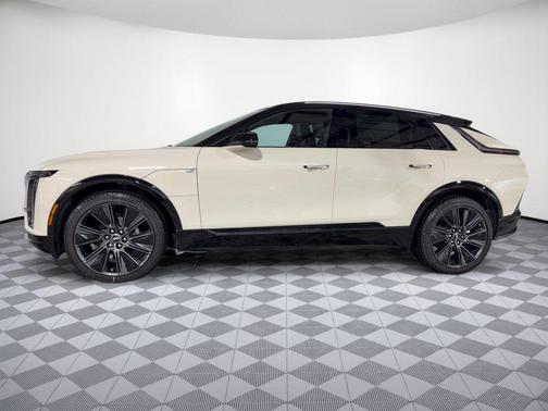 Cashmere 2027 Cadillac LYRIQ Signature Sport