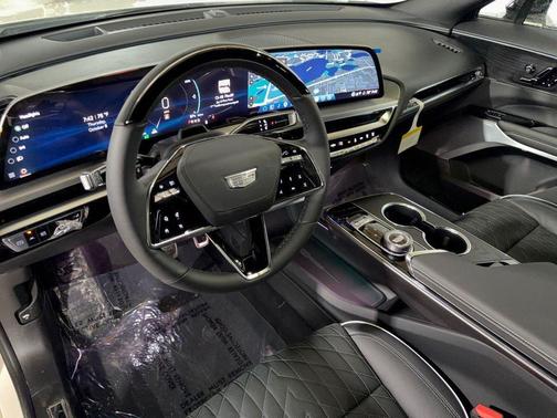 Cashmere 2027 Cadillac LYRIQ Signature Sport