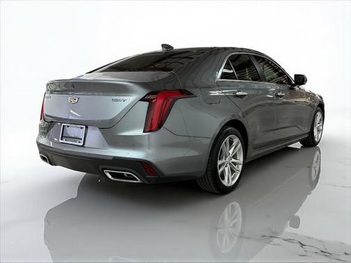 2022 Cadillac CT4 Luxury