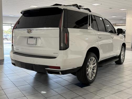 2022 Cadillac Escalade Premium Luxury