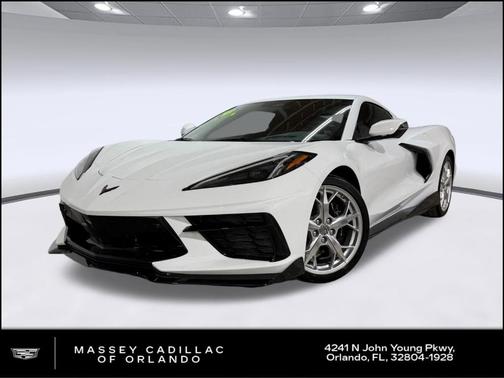 Arctic White 2024 Chevrolet Corvette Stingray w/3LT