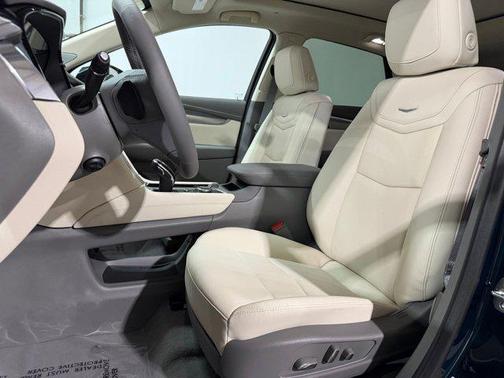 Emerald Lake Metallic 2026 Cadillac XT5 Premium Luxury