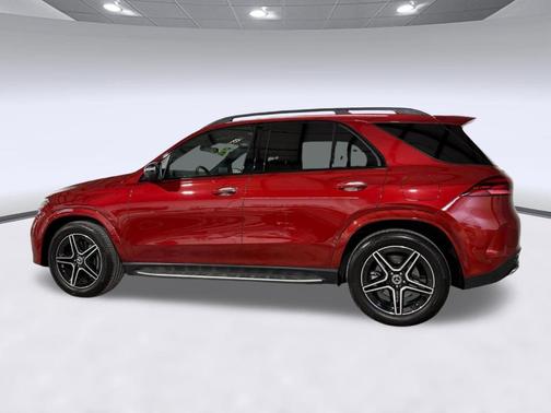 MANUFAKTUR Cardinal Red Metallic 2025 Mercedes-Benz GLE 450e 4MATIC