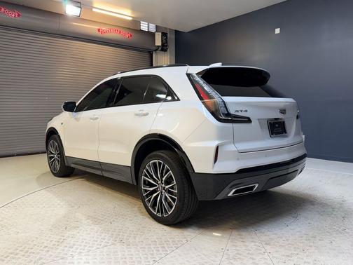 Crystal White Tricoat 2024 Cadillac XT4 Sport