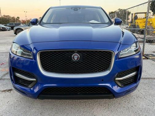 2018 Jaguar F-PACE 25t R-Sport