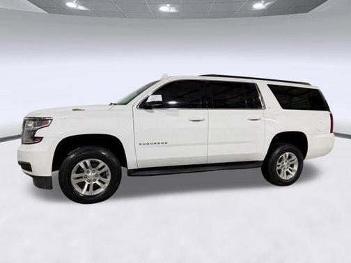 Summit White 2019 Chevrolet Suburban LT