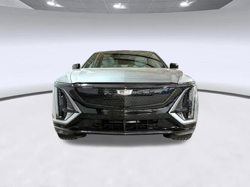 Argent Silver Metallic 2026 Cadillac LYRIQ Sport