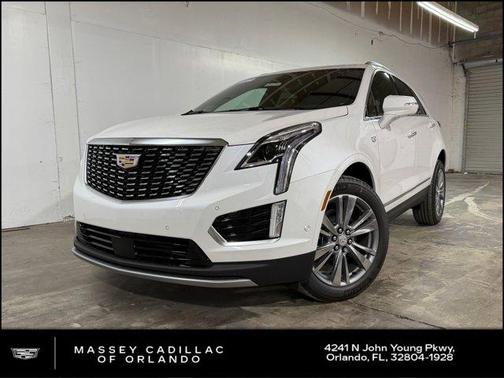 Crystal White Tricoat 2026 Cadillac XT5 Premium Luxury