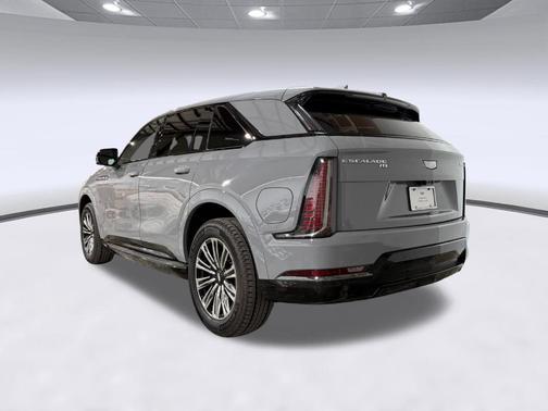 Luna Metallic 2026 Cadillac Escalade IQ Sport