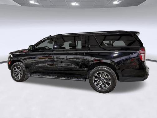 Black 2023 Chevrolet Suburban 4WD Z71