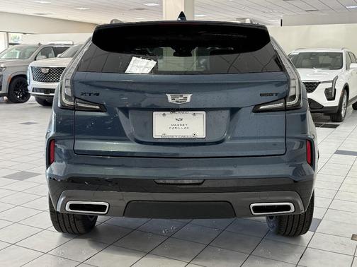 2025 Cadillac XT4 Sport