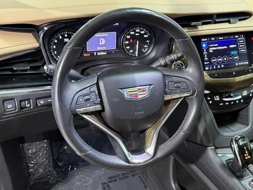 2020 Cadillac XT6 Premium Luxury FWD