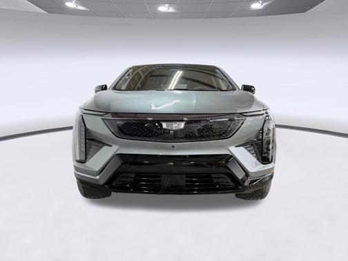 Argent Silver Metallic 2026 Cadillac OPTIQ Sport