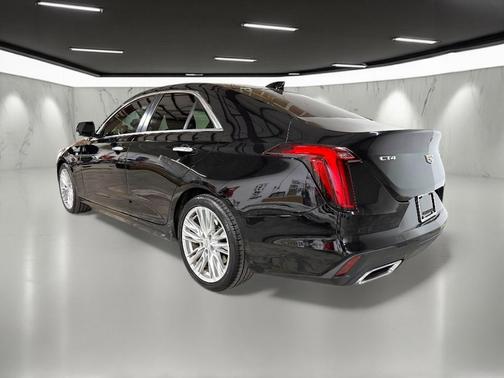 2023 Cadillac CT4 Premium Luxury