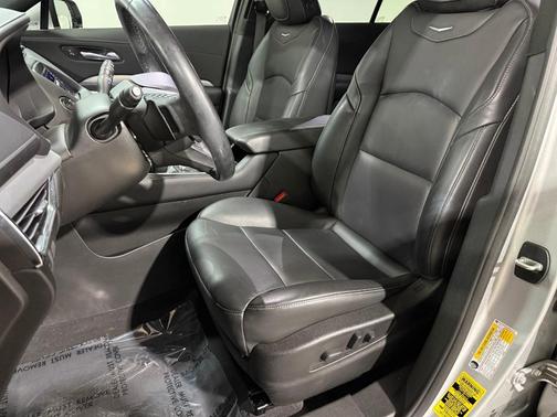 2021 Cadillac XT4 Premium Luxury