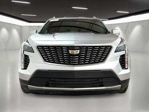 2021 Cadillac XT4 Premium Luxury