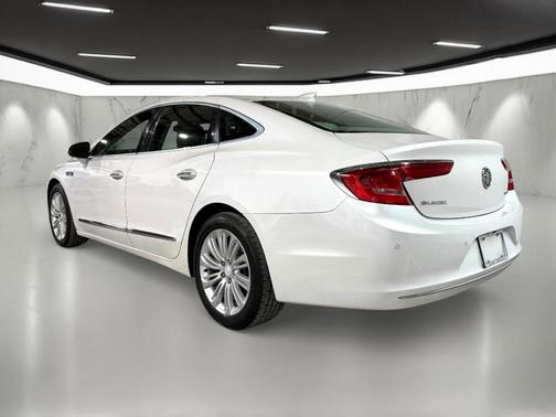 2018 Buick LaCrosse Essence